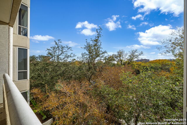 Image 29 of 35 For 200 Patterson  Apt 210