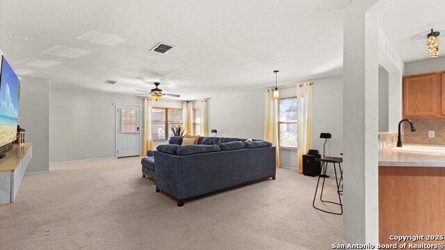 Image 3 of 26 For 600 Planters