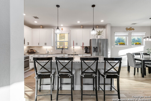 Image 18 of 44 For 12336 Saddle Up Dr