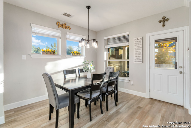 Image 19 of 44 For 12336 Saddle Up Dr