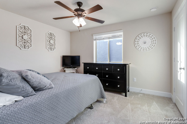 Image 33 of 44 For 12336 Saddle Up Dr