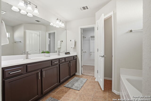 Image 20 of 36 For 5457 Storm King