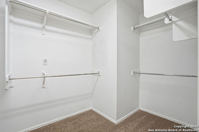 Image 25 of 36 For 5457 Storm King