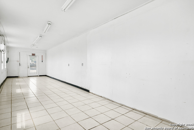 Image 13 of 32 For 3016 Presa S