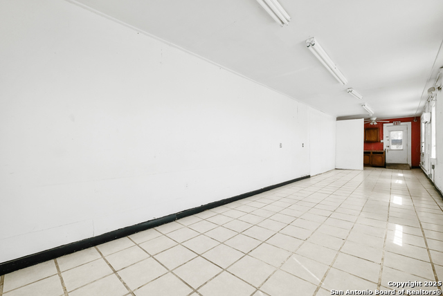 Image 17 of 32 For 3016 Presa S