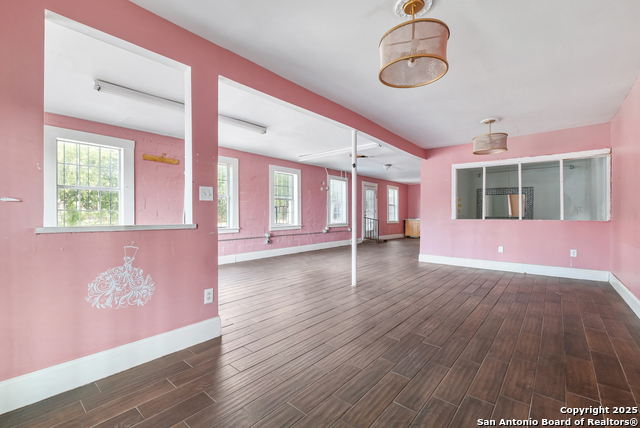 Image 5 of 32 For 3016 Presa S