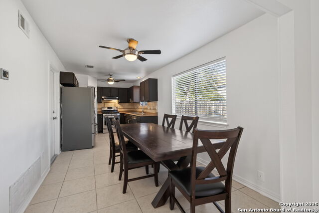 Image 11 of 21 For 3515 Ridge Knoll St