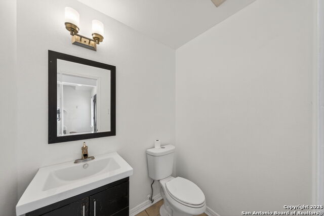 Image 12 of 21 For 3515 Ridge Knoll St