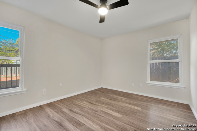 Image 10 of 21 For 3615 Electra