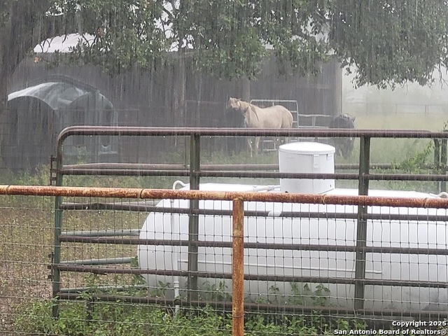 Image 10 of 12 For 3707 State Highway 173 N S