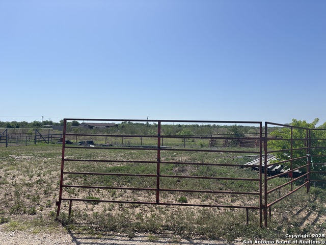 Image 3 of 12 For 3707 State Highway 173 N S