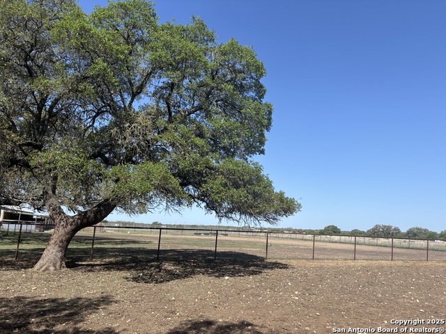 Image 4 of 12 For 3707 State Highway 173 N S