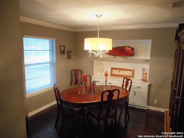 Image 5 of 17 For 3715 Twisted Oaks Dr