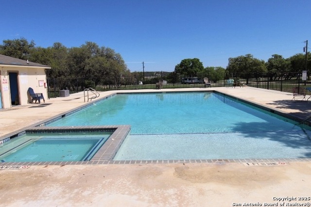 Image 33 of 39 For 403 Private Road 1523