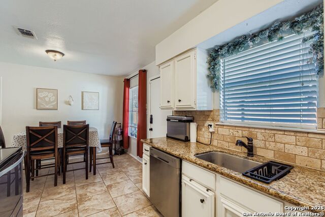 Image 16 of 29 For 9411 Cliff Way