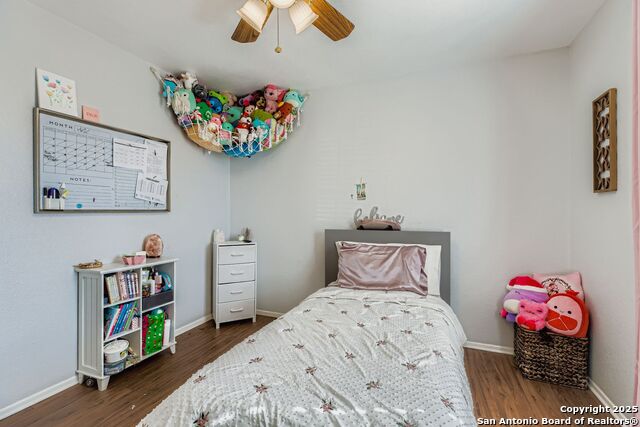 Image 22 of 29 For 9411 Cliff Way