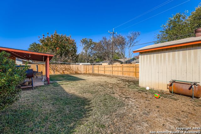 Image 27 of 29 For 9411 Cliff Way