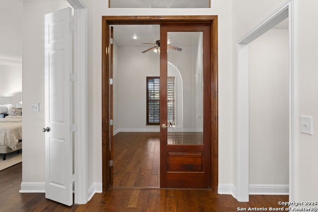 Listing photo id 14 for 1041 Homestead Ridge