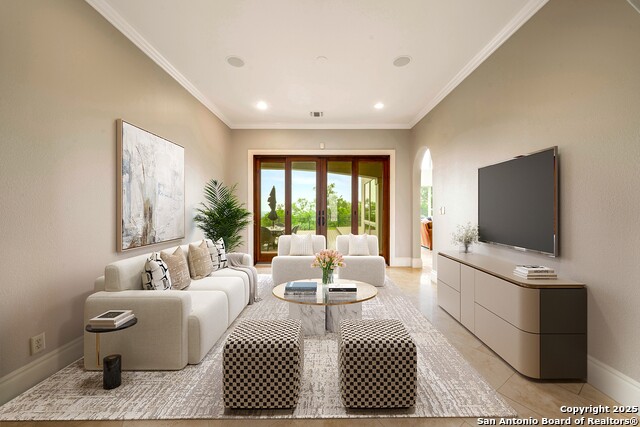 Listing photo id 12 for 19223 Terra Rock