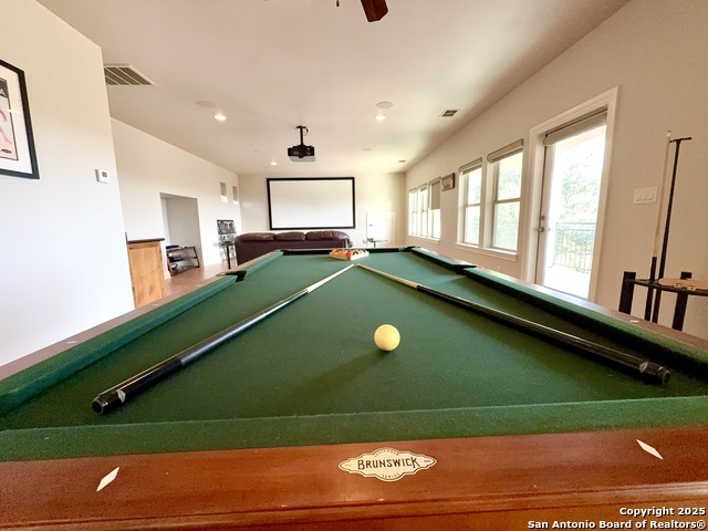 Listing photo id 19 for 19223 Terra Rock