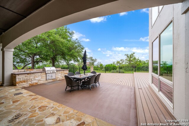 Listing photo id 30 for 19223 Terra Rock