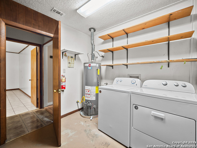 Image 18 of 36 For 612 Bluebonnet St