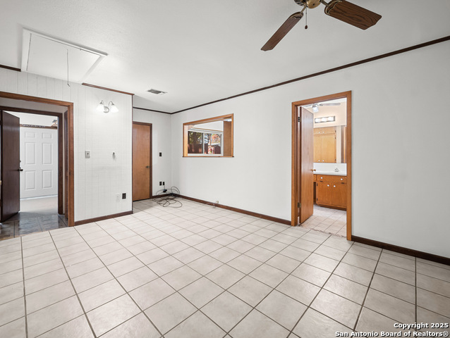 Image 20 of 36 For 612 Bluebonnet St