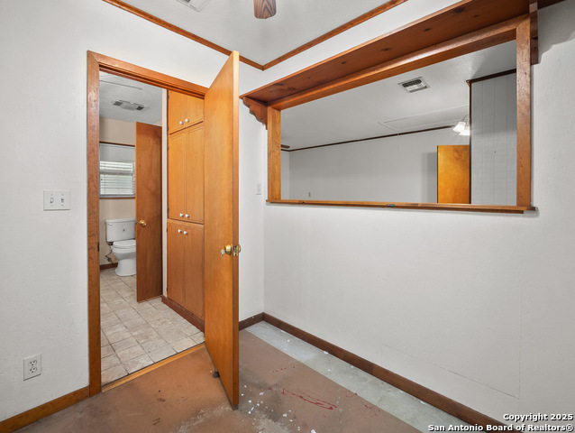 Image 23 of 36 For 612 Bluebonnet St