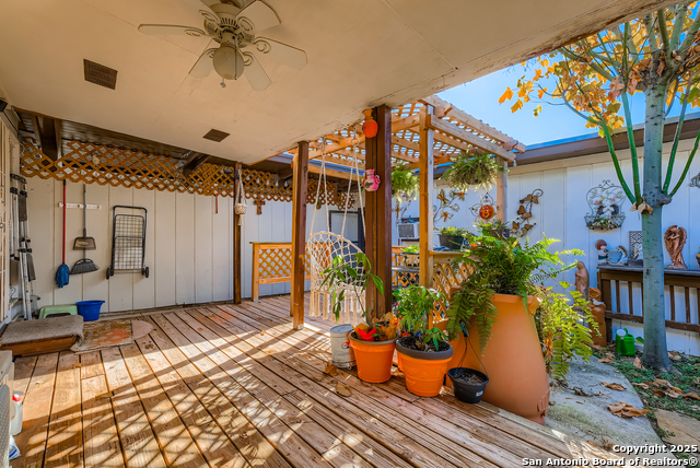 Listing photo id 19 for 108 Sunnyland