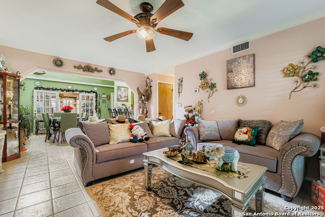 Listing photo id 3 for 108 Sunnyland