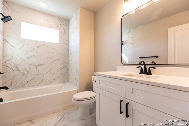 Image 17 of 26 For 327 Bee 101