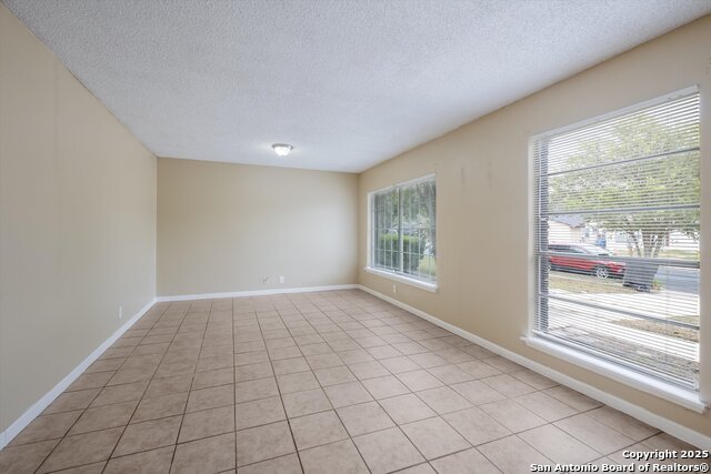 Image 3 of 23 For 4726 Casa Verde