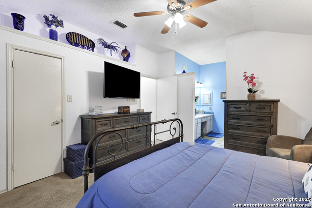 Image 17 of 28 For 7811 Clymer  