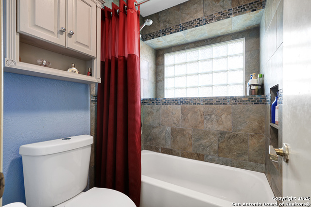 Image 19 of 28 For 7811 Clymer  