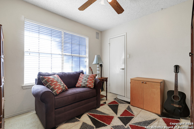 Image 20 of 28 For 7811 Clymer  