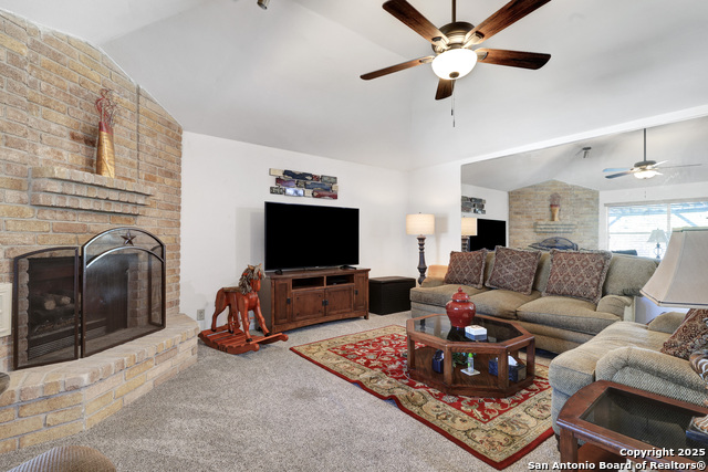 Image 4 of 28 For 7811 Clymer  