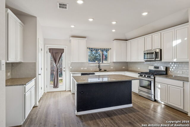 Image 14 of 29 For 629 Jaboncillo