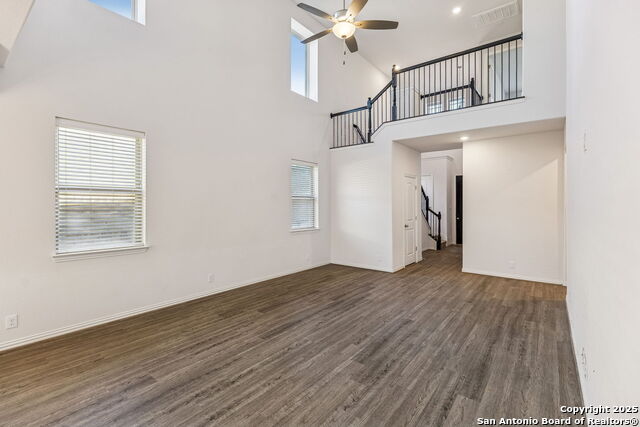 Image 27 of 29 For 629 Jaboncillo