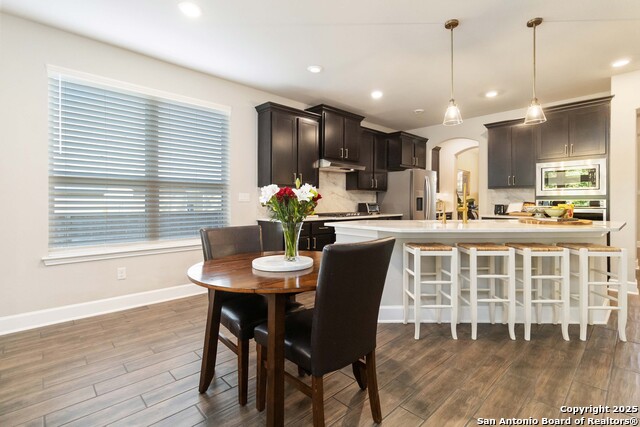 Image 14 of 41 For 16522 Glen Eve Path