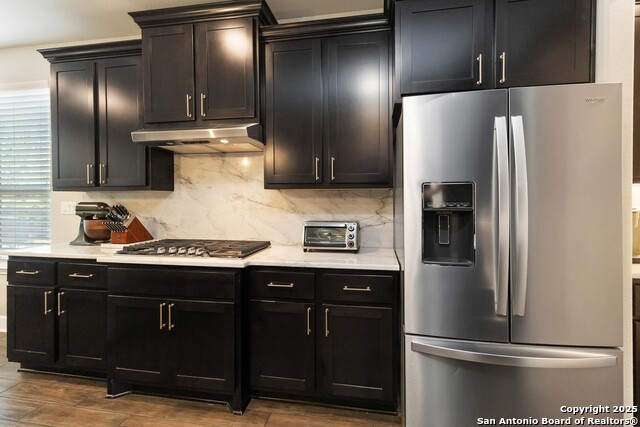 Image 19 of 41 For 16522 Glen Eve Path