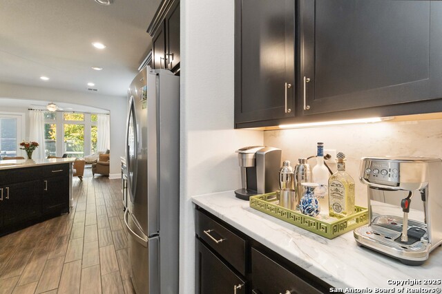 Image 22 of 41 For 16522 Glen Eve Path