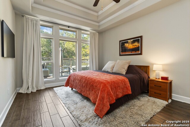 Image 25 of 41 For 16522 Glen Eve Path