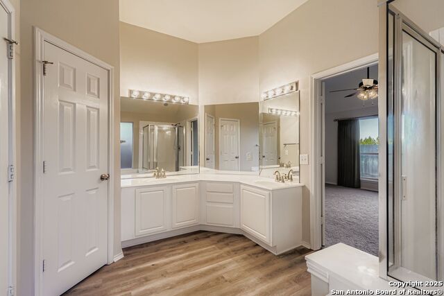 Image 19 of 38 For 937 Forest Ridge