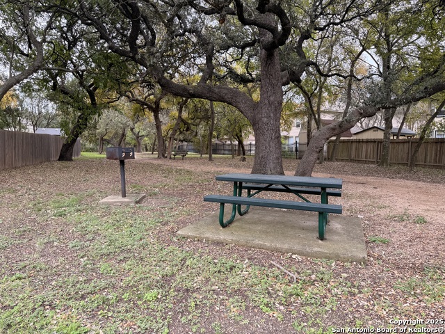 Image 32 of 38 For 937 Forest Ridge