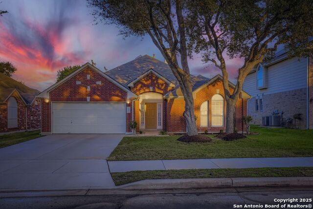 Image 38 of 38 For 937 Forest Ridge