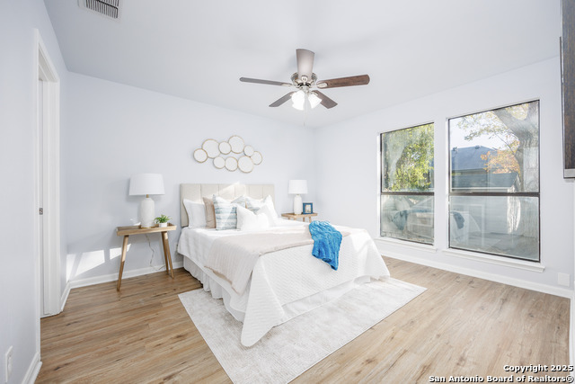 Image 14 of 33 For 8222 Timber Slope