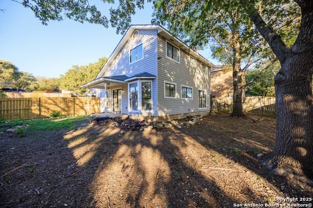 Image 27 of 33 For 8222 Timber Slope