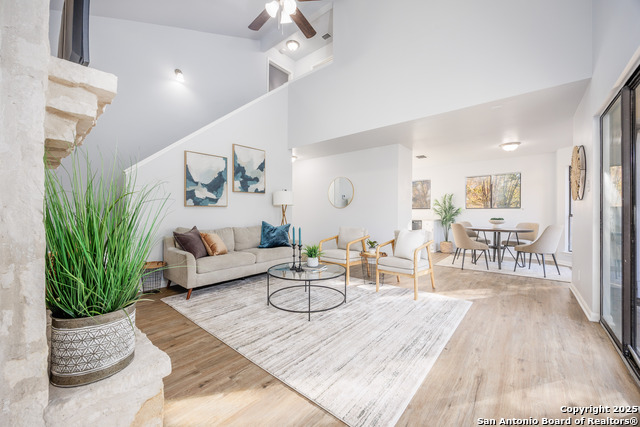 Image 6 of 33 For 8222 Timber Slope