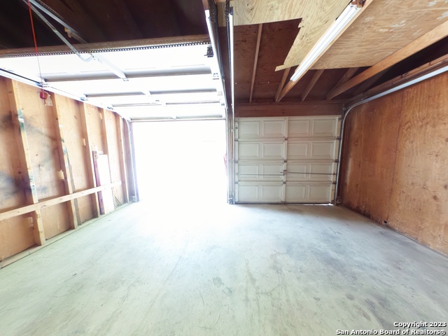 Image 8 of 9 For 622 Chauncey Dr 2