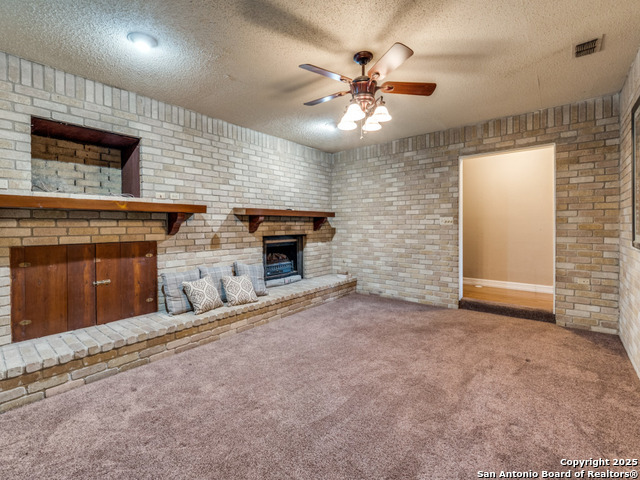 Image 16 of 23 For 7626 Meadow Lawn